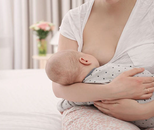 Reasons to breastfeed your baby