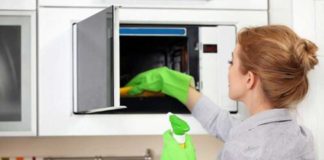 5 tricks to clean and disinfect the microwave oven clean and disinfect the microwave oven