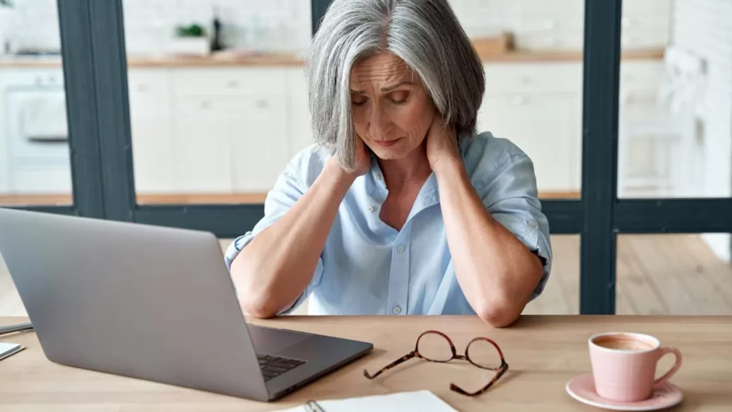 How does anxiety manifest during menopause?